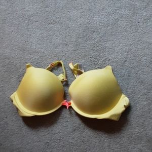 VS Yellow Bra
